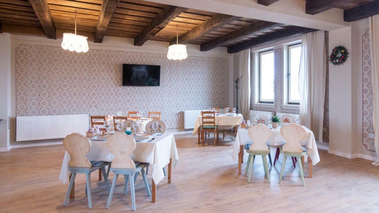 Kastel Transylvania Braszów Zewnętrze zdjęcie